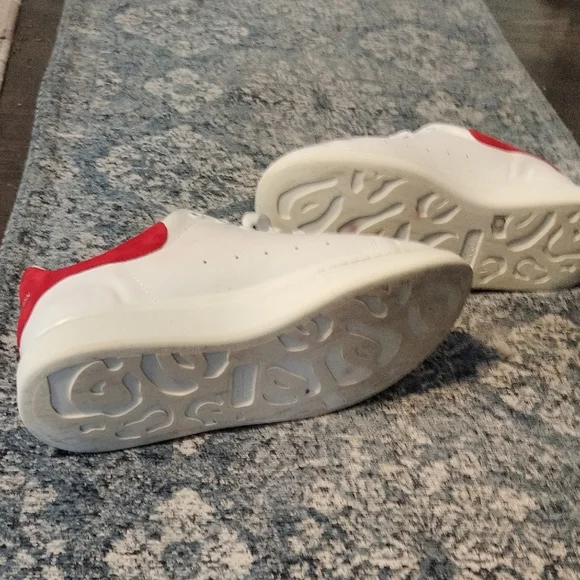 Mens Alexander McQueen White and Red Sneakers - Picture 5 of 7
